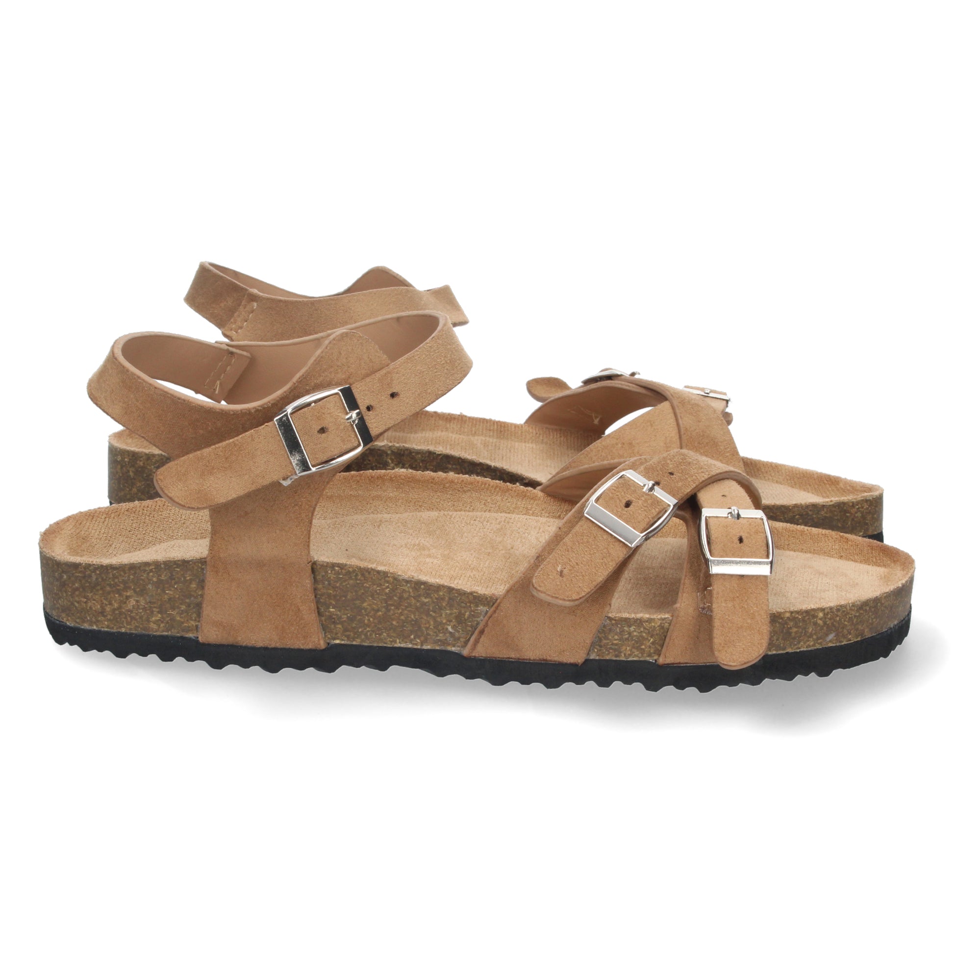 Sandalia plana camel con tiras cruzadas y hebilla al tobillo