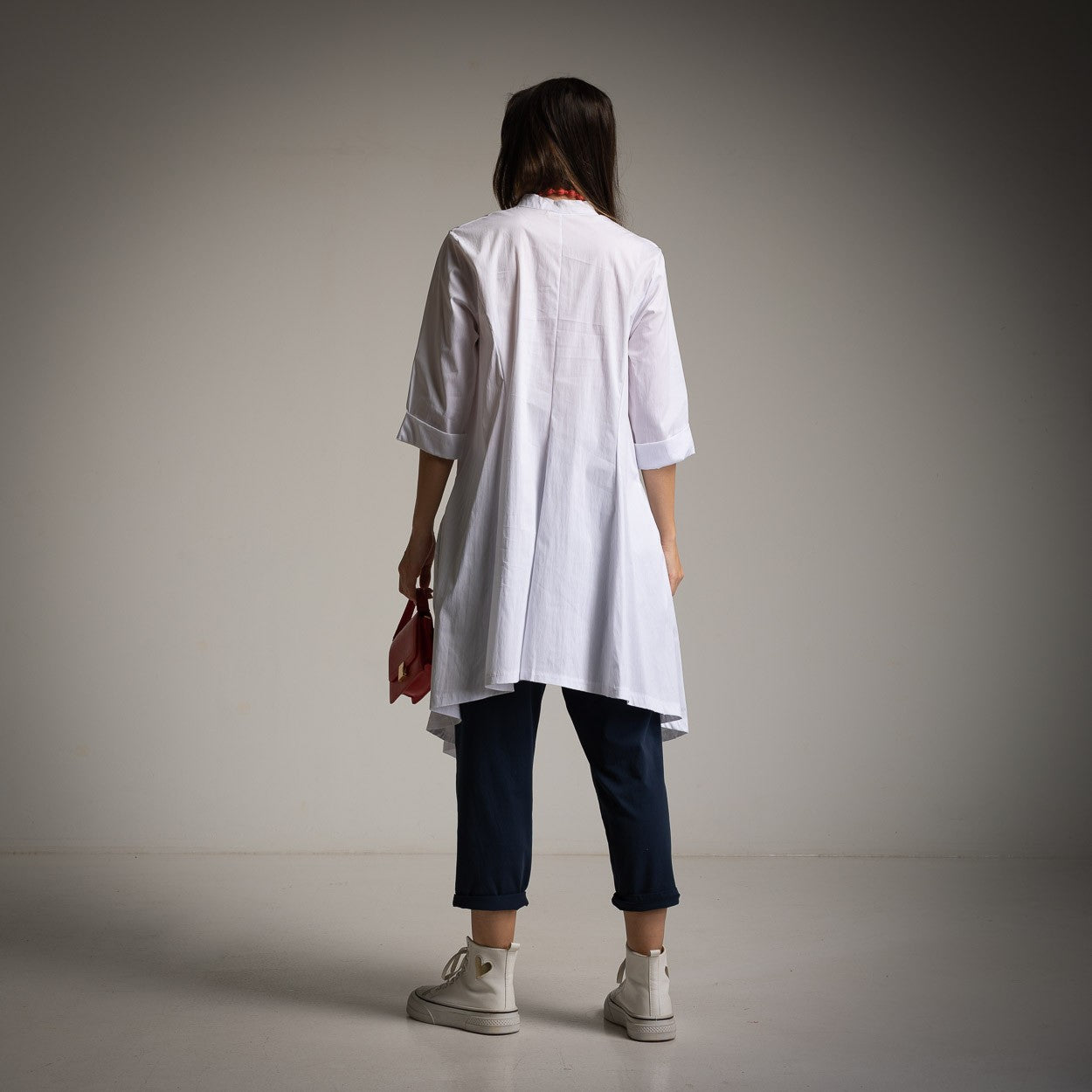 Camisa/Chaqué Blanco de Mujer con cuello Maho - Diseño Italiano