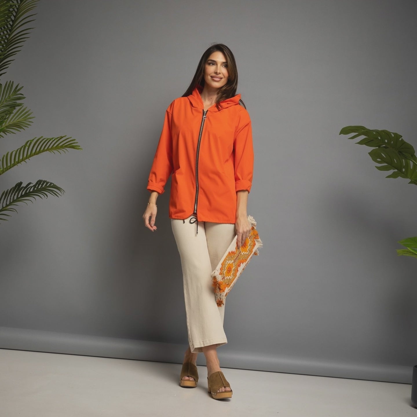 🧡 "Destello naranja en días grises”